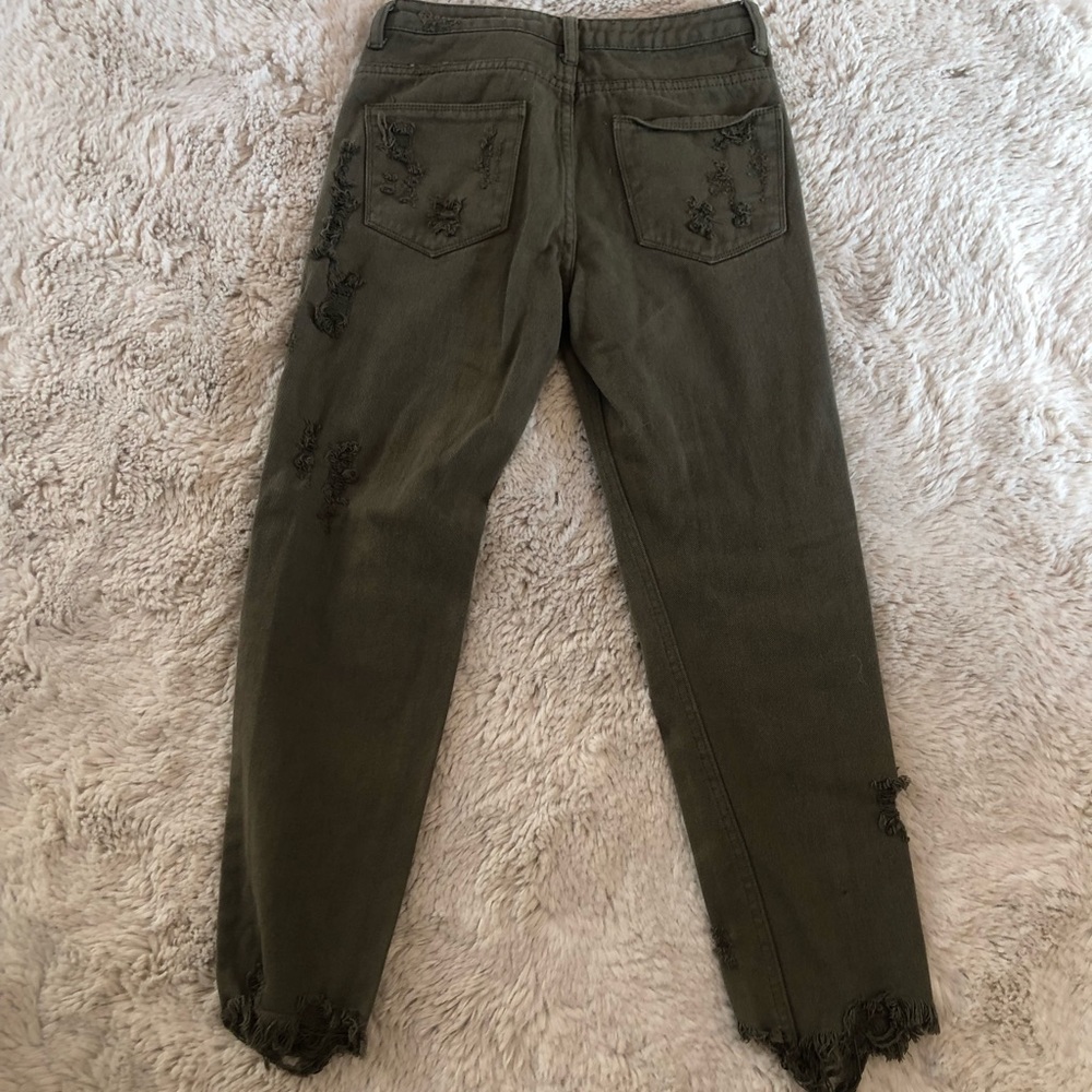 Army Green Ripped Jeans - Picture 3 of 4